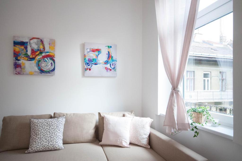 Cs3 Csanyi Apartment Budapest Ngoại thất bức ảnh